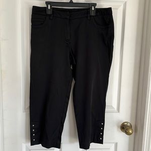 Larry Levine Black Capris
